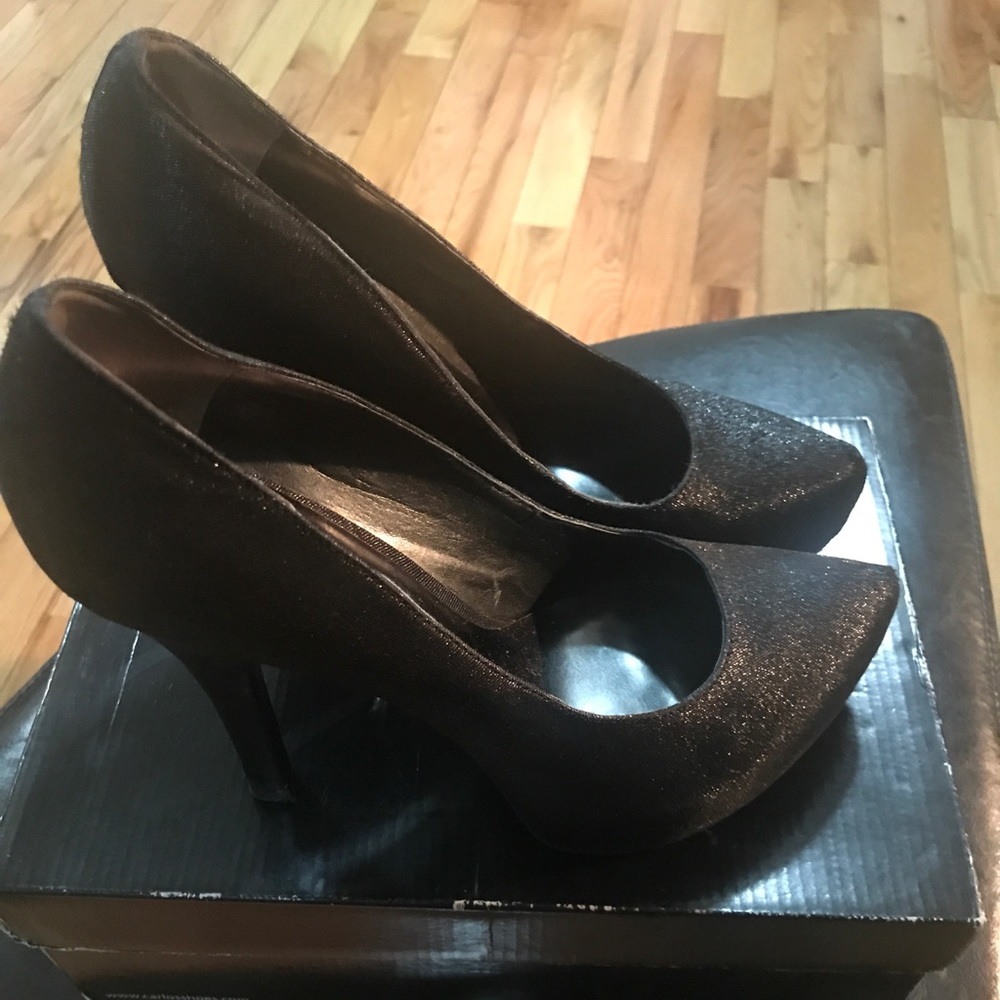 Sparkly Carlos Santana Platforms. Size: 10